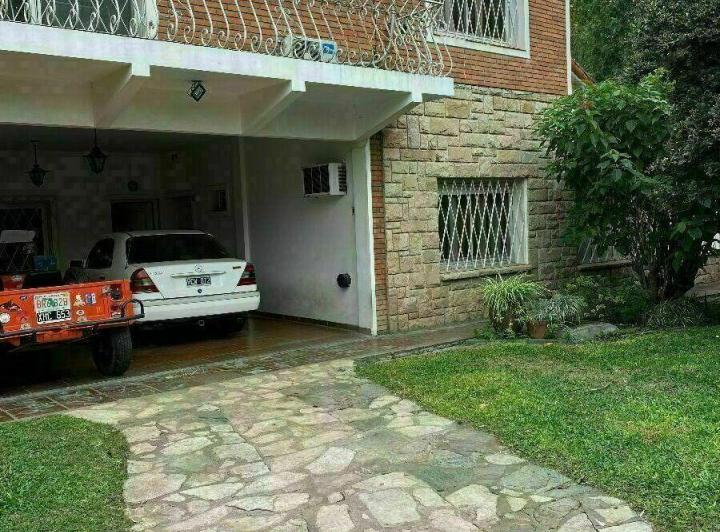 Casa · 452m² · 7 Ambientes