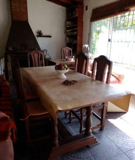 Casa · 130m² · 4 Ambientes · 2 Cocheras