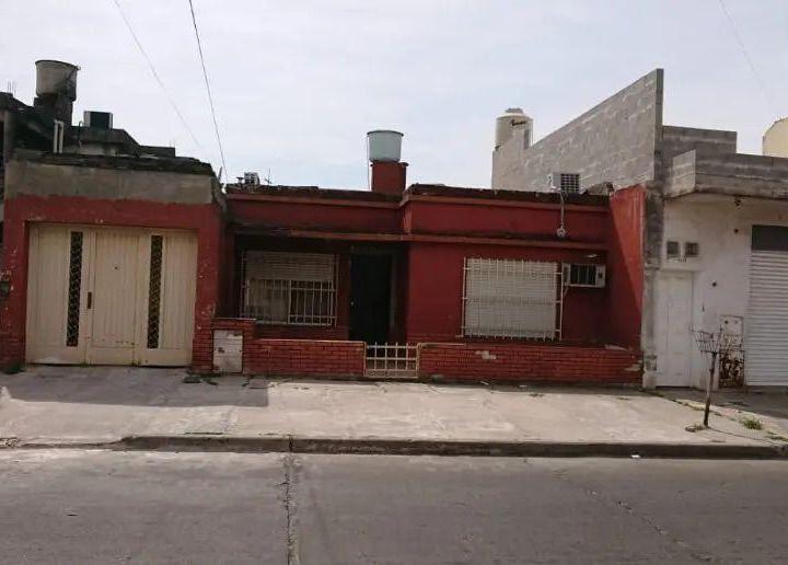 Casa · 100m² · 3 Ambientes · 1 Cochera