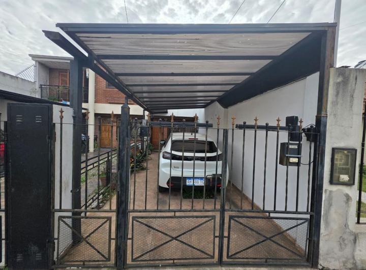 Casa · 70m² · 3 Ambientes · 1 Cochera