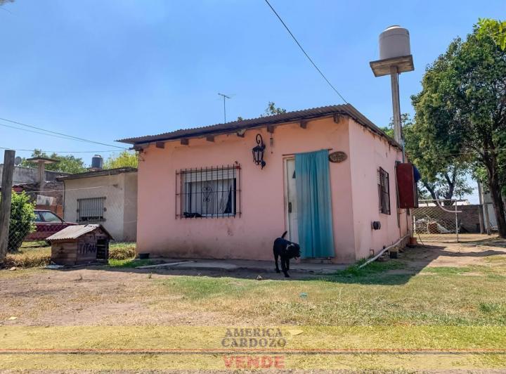 Casa · 80m² · 4 Ambientes · 2 Cocheras