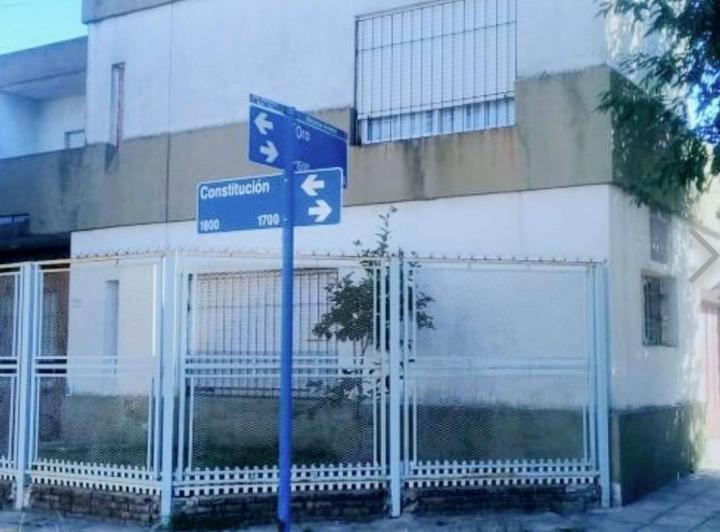 Casa · 120m² · 4 Ambientes · 2 Cocheras