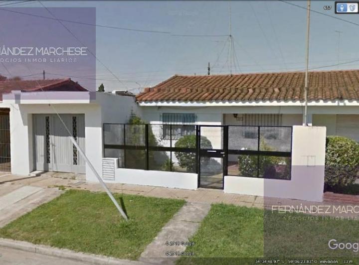 Casa · 100m² · 4 Ambientes · 1 Cochera