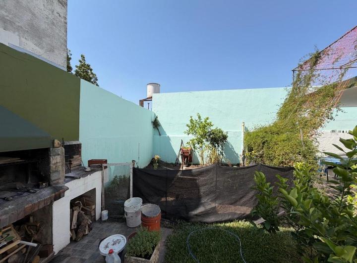 Casa · 90m² · 3 Ambientes · 3 Cocheras