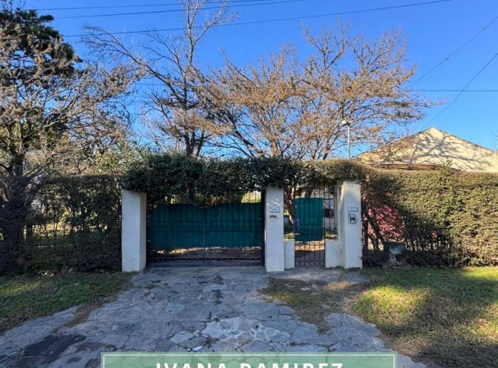 Casa · 2600m² · 4 Ambientes