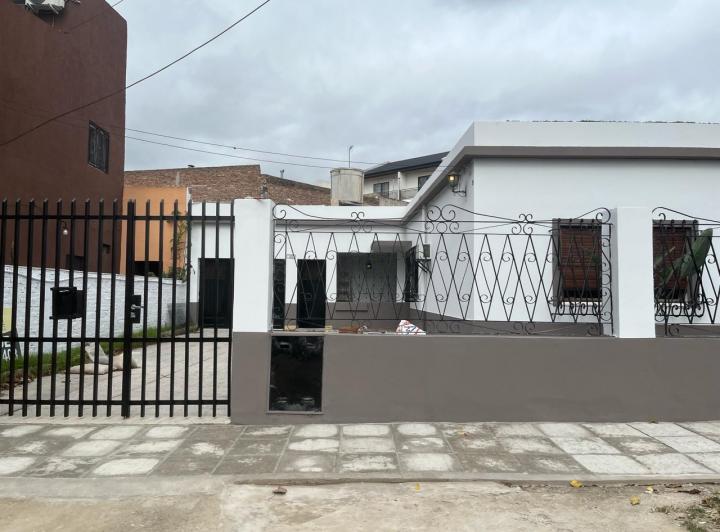 Casa · 120m² · 3 Ambientes · 1 Cochera