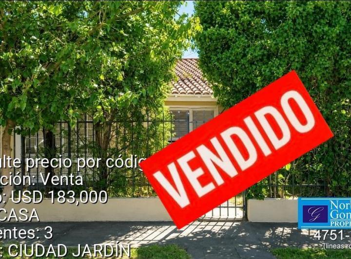 Casa · 100m² · 3 Ambientes · 2 Cocheras