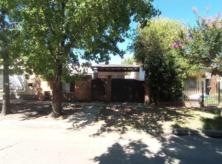 Casa · 167m² · 3 Ambientes · 1 Cochera