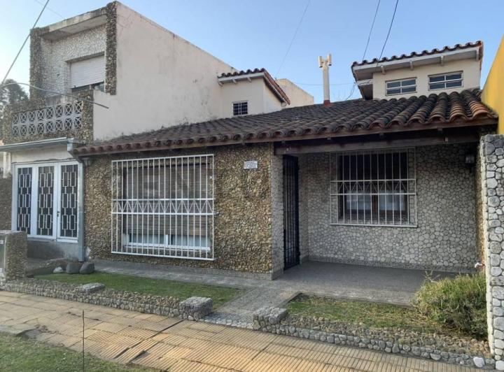 Casa · 150m² · 5 Ambientes