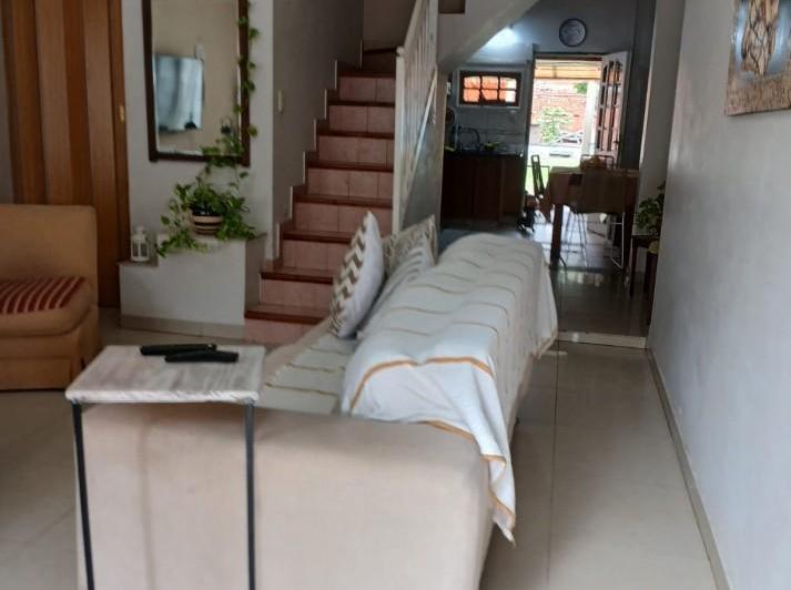 Casa · 150m² · 5 Ambientes