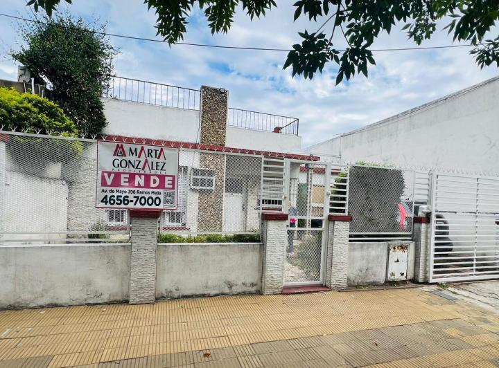 Casa · 150m² · 3 Ambientes · 1 Cochera