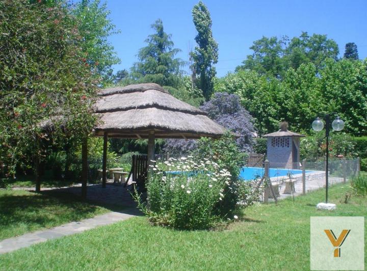 Casa · 190m² · 5 Ambientes