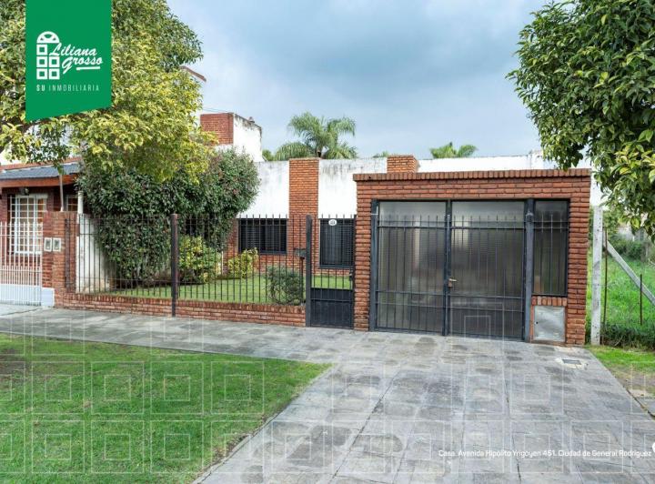 Casa · 100m² · 4 Ambientes · 1 Cochera