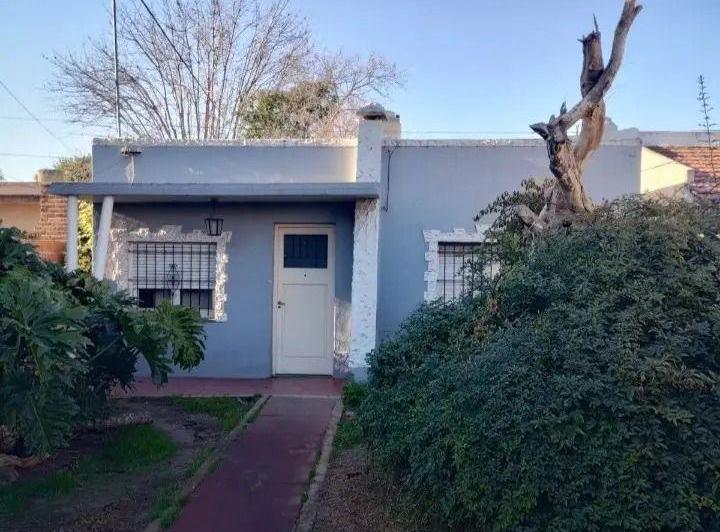 Casa · 82m² · 3 Ambientes · 1 Cochera