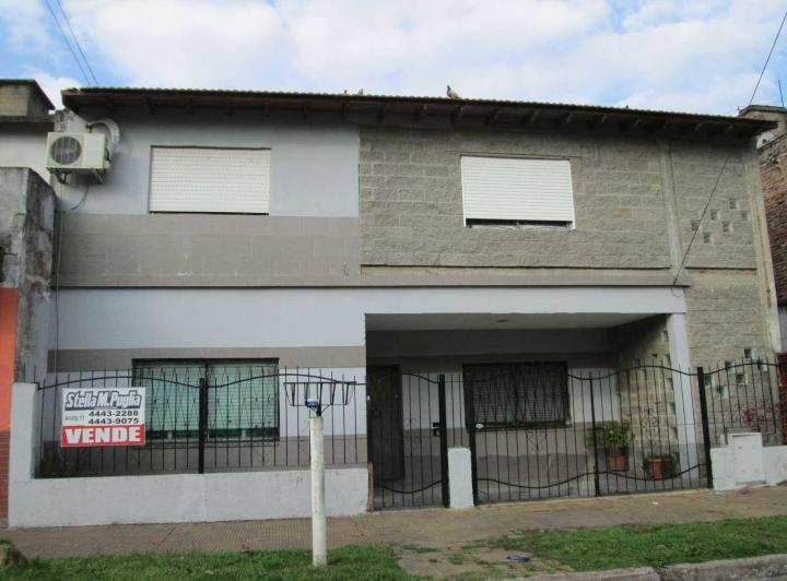 Casa · 178m² · 6 Ambientes · 1 Cochera