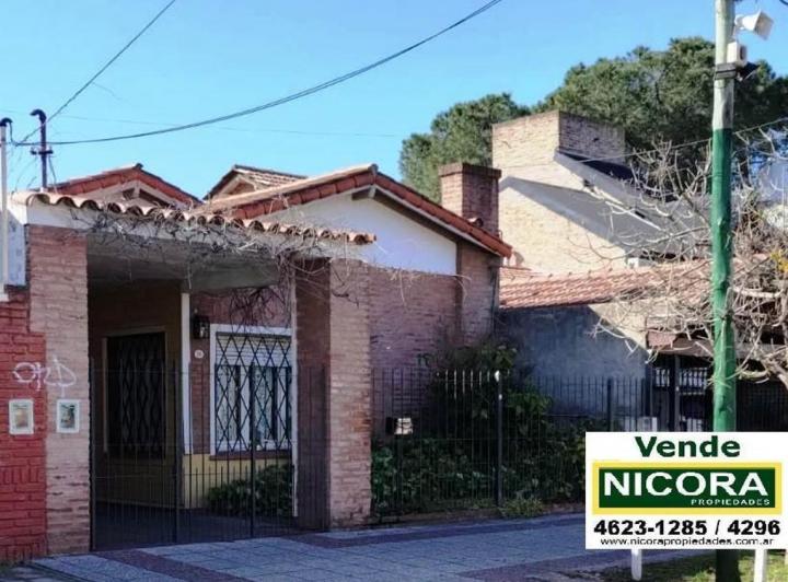 Casa · 159m² · 4 Ambientes · 1 Cochera