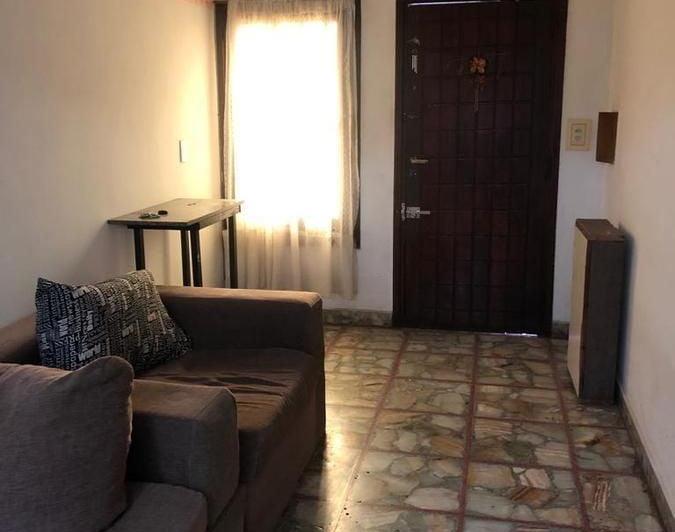 Casa · 100m² · 6 Ambientes