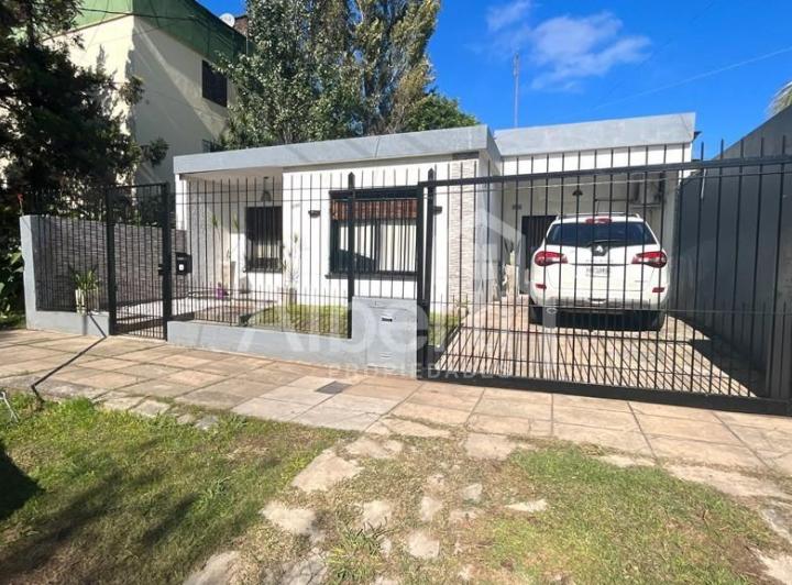 Casa · 150m² · 5 Ambientes · 1 Cochera
