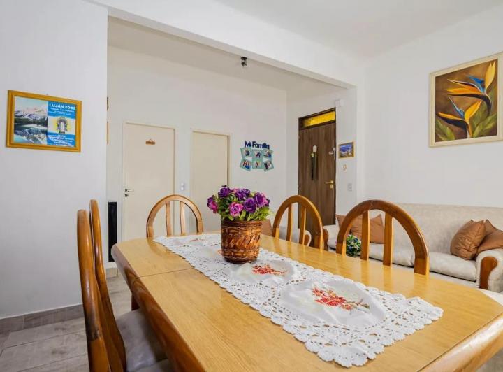 Casa · 230m² · 4 Ambientes