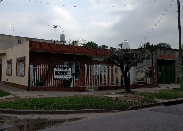Casa · 138m² · 3 Ambientes · 1 Cochera