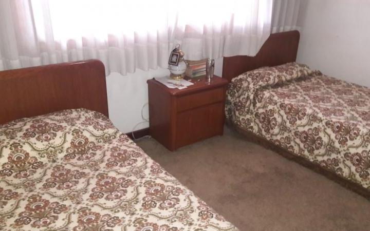 Casa · 300m² · 4 Ambientes · 2 Cocheras