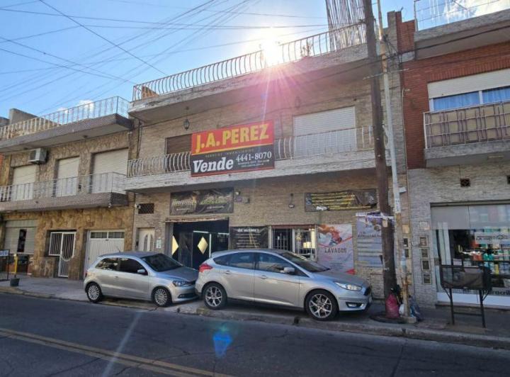 Casa · 310m² · 7 Ambientes