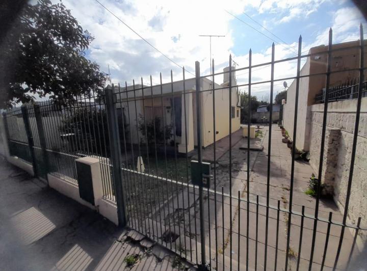 Casa · 85m² · 3 Ambientes · 1 Cochera