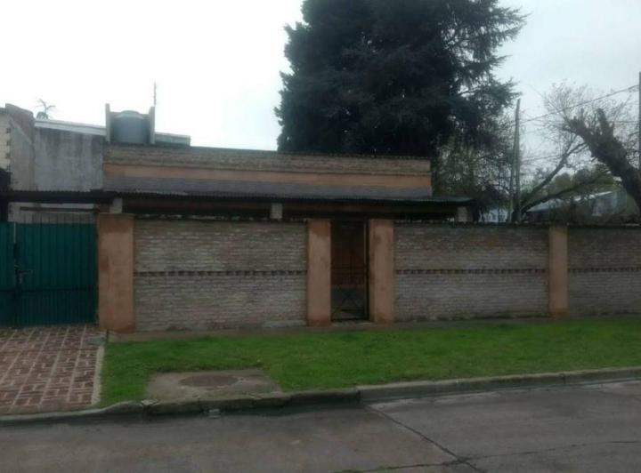 Casa · 90m² · 3 Ambientes · 1 Cochera