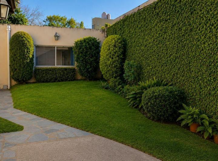 Casa · 170m² · 3 Ambientes · 2 Cocheras