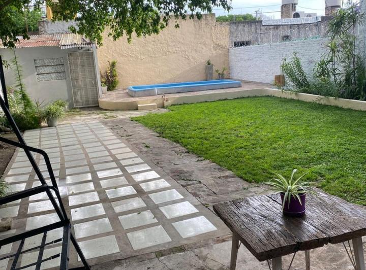 Casa · 150m² · 4 Ambientes · 1 Cochera