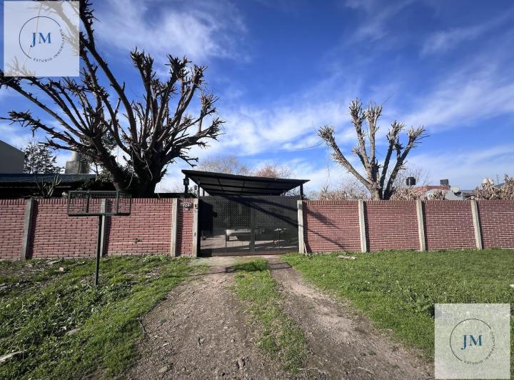 Casa · 160m² · 5 Ambientes · 1 Cochera