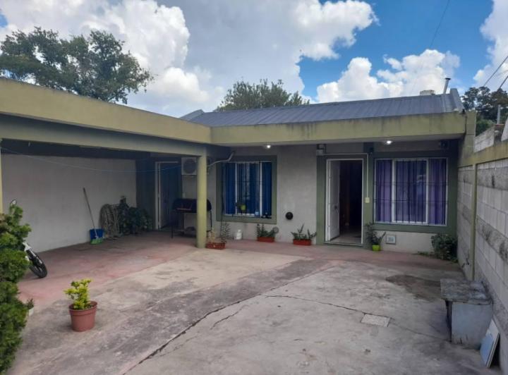Casa · 70m² · 3 Ambientes · 1 Cochera