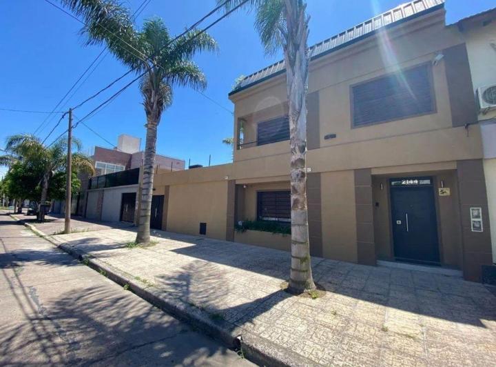 Casa · 175m² · 4 Ambientes · 1 Cochera