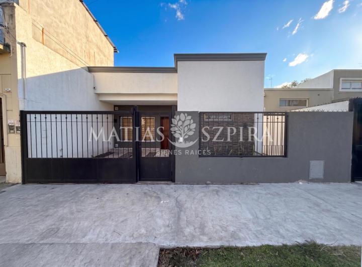 Casa · 91m² · 3 Ambientes · 1 Cochera