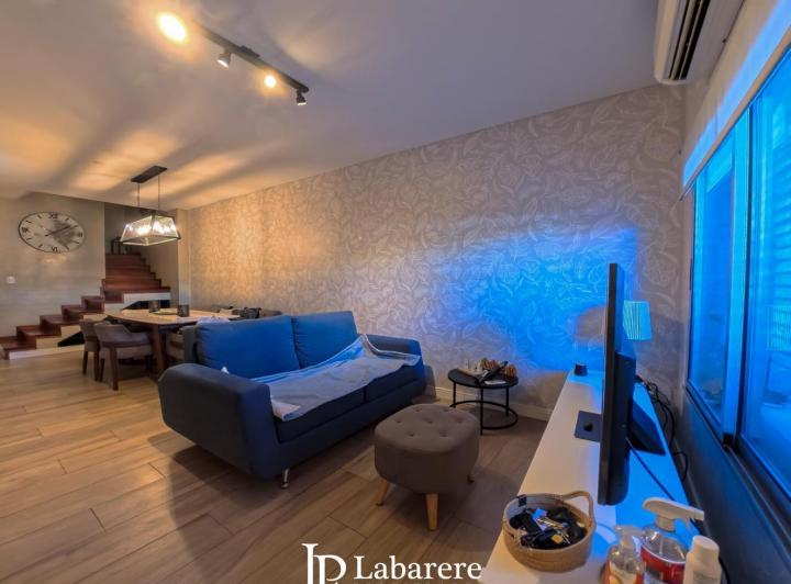 Casa · 122m² · 4 Ambientes · 1 Cochera