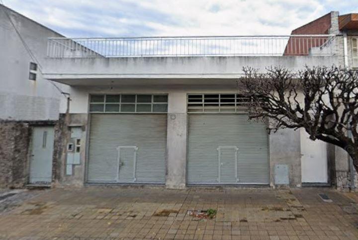 Casa · 190m² · 4 Ambientes · 1 Cochera