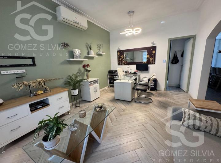 Casa · 132m² · 5 Ambientes · 1 Cochera