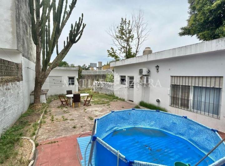 Casa · 166m² · 4 Ambientes · 1 Cochera