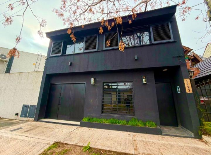 Casa · 104m² · 4 Ambientes · 1 Cochera