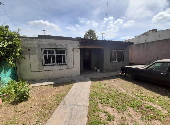 Casa · 100m² · 3 Dormitorios · 1 Cochera