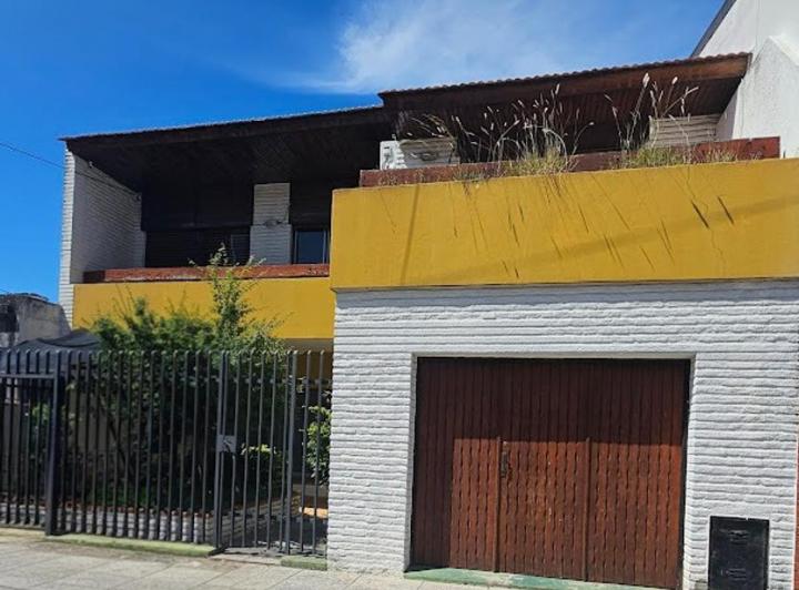 Casa · 278m² · 4 Ambientes · 1 Cochera
