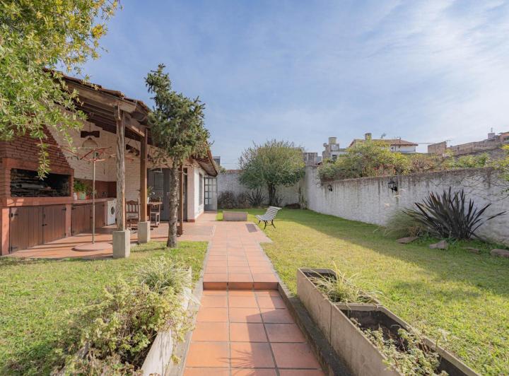 Casa · 190m² · 3 Ambientes