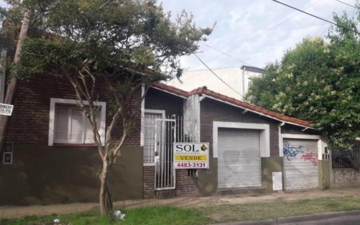 Casa · 90m² · 2 Dormitorios