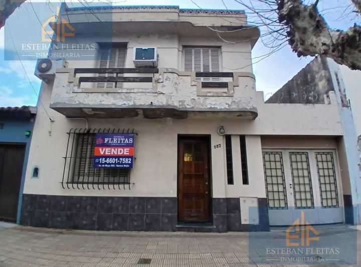 Casa · 163m² · 5 Ambientes · 1 Cochera