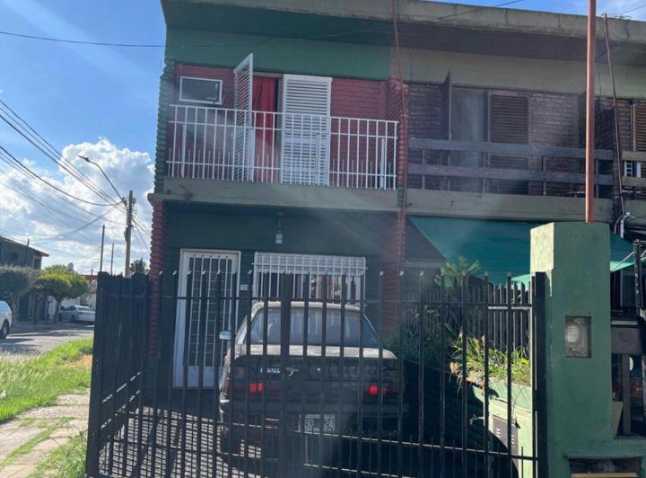 Casa · 105m² · 3 Ambientes · 1 Cochera