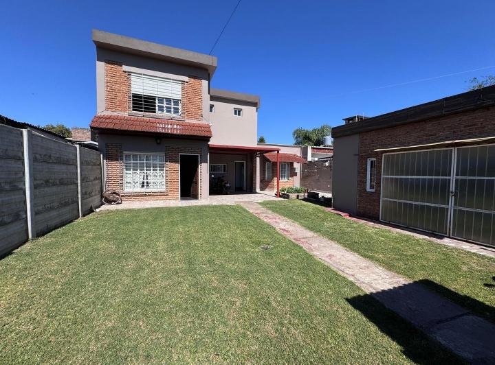Casa · 138m² · 3 Ambientes · 1 Cochera