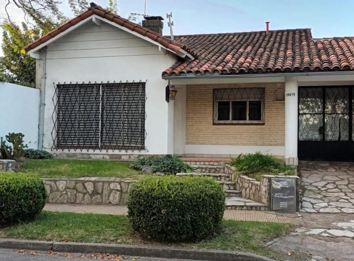 Casa · 128m² · 4 Ambientes
