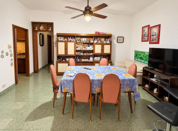 Casa · 121m² · 3 Ambientes · 1 Cochera