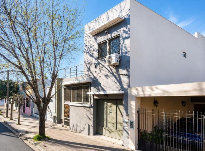 Casa · 180m² · 7 Ambientes · 1 Cochera