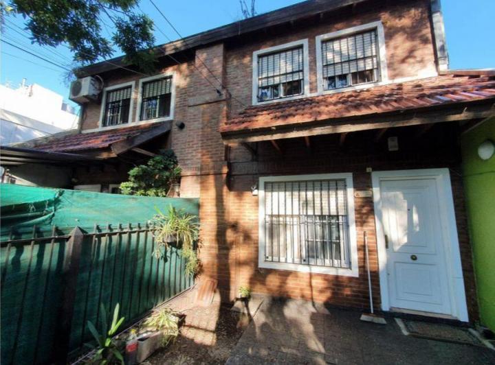 Casa · 84m² · 2 Dormitorios · 1 Cochera
